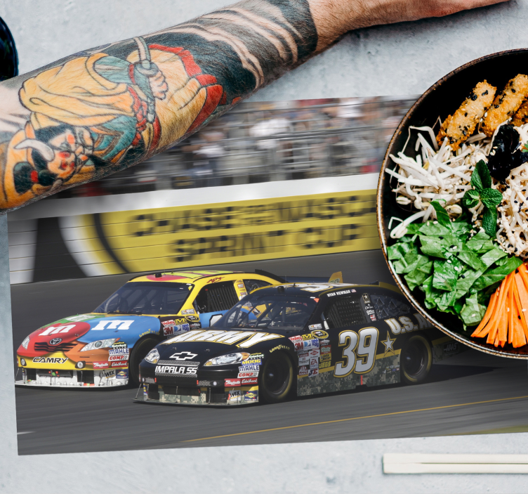 ナスカーレースカーランチョンマット - TENSTICKERS