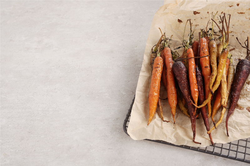 ランチョンマット 飲食店 焼き色鮮やかな人参 - TENSTICKERS