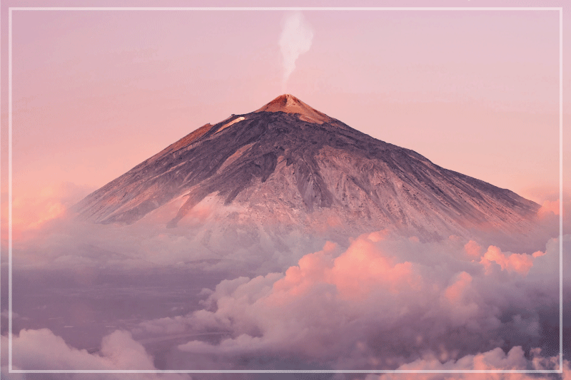 テーブル クロス モダン 火山の山々の風景 - TENSTICKERS