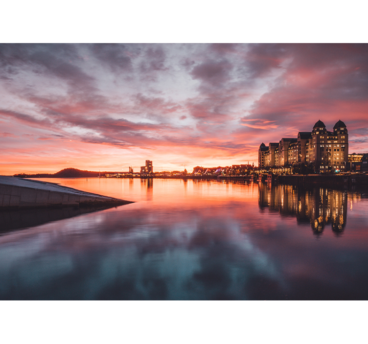 都市と国の壁の壁画 夕焼けの街並みの反射 - TENSTICKERS