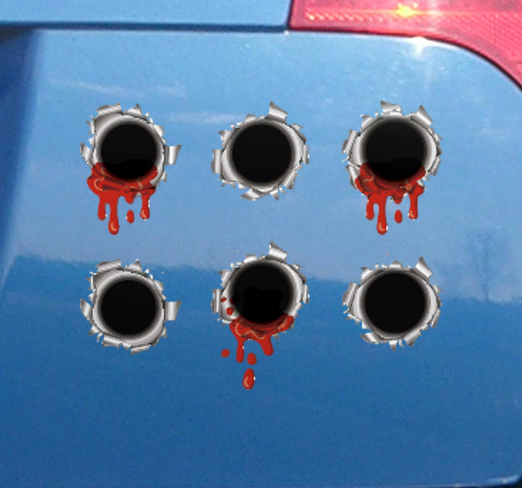血の車のステッカーが付いている銃弾の穴 - TENSTICKERS