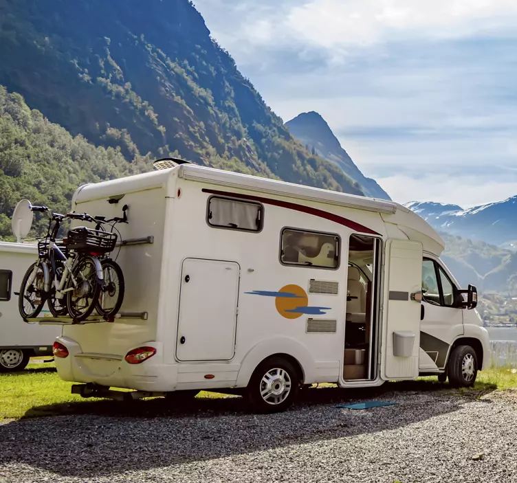 太陽と雲の車のステッカー - TENSTICKERS